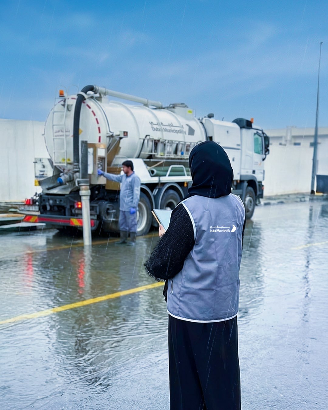  أمطار الخير تزور الإمارات   